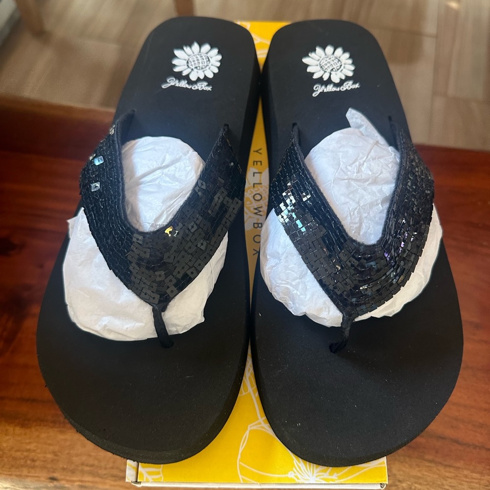 Women’s size 8.5 sandals